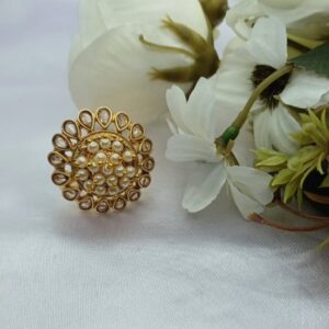 pearl and kundan ring
